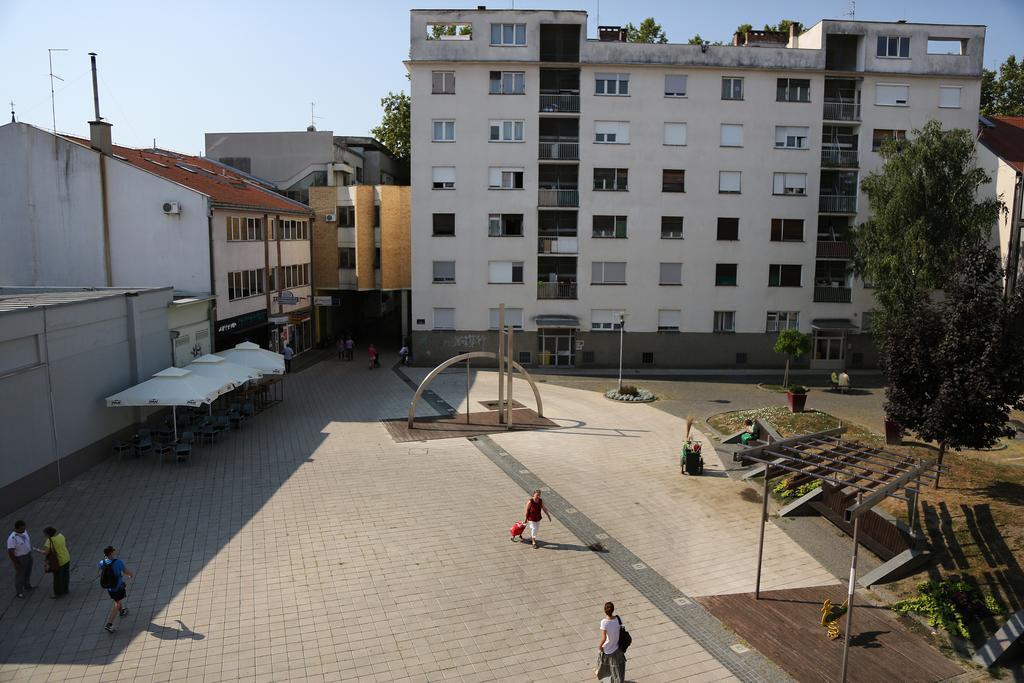 Apartment Travego II Osijek Zimmer foto